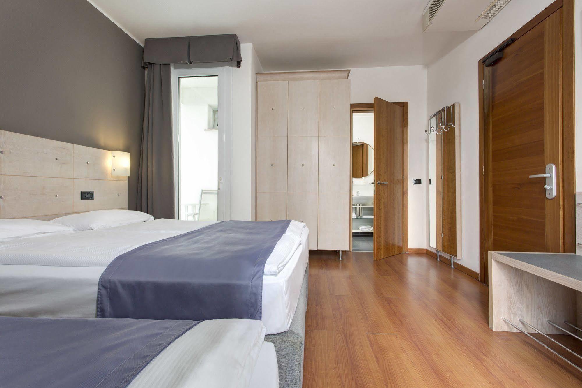 Victoria Frontemare Beach & Spa Hotel Jesolo Exteriör bild