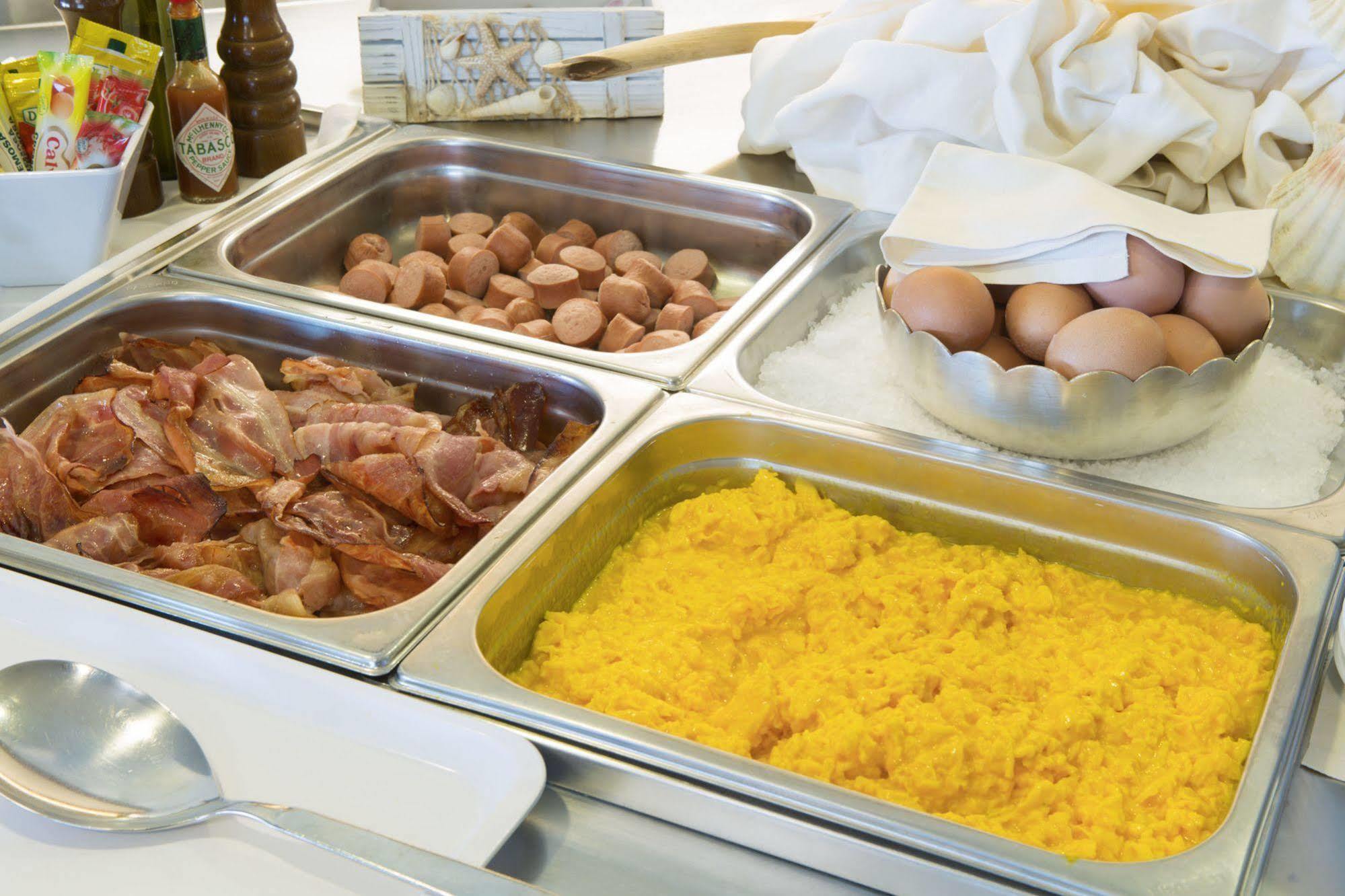 Victoria Frontemare Beach & Spa Hotel Jesolo Exteriör bild