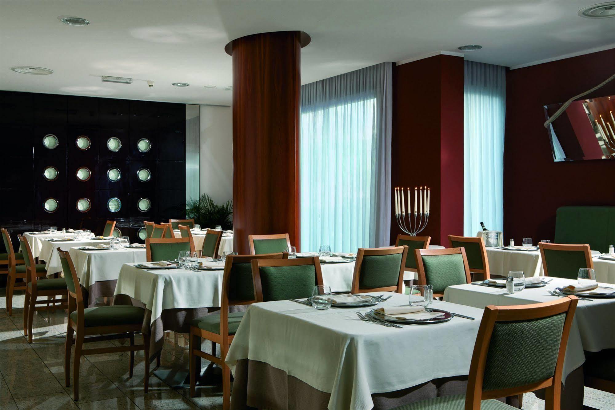 Victoria Frontemare Beach & Spa Hotel Jesolo Exteriör bild