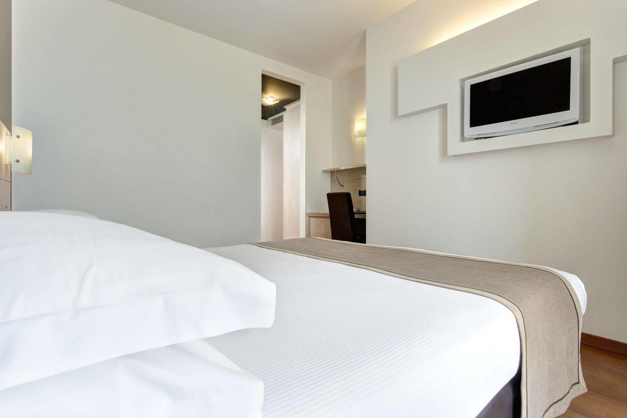 Victoria Frontemare Beach & Spa Hotel Jesolo Exteriör bild